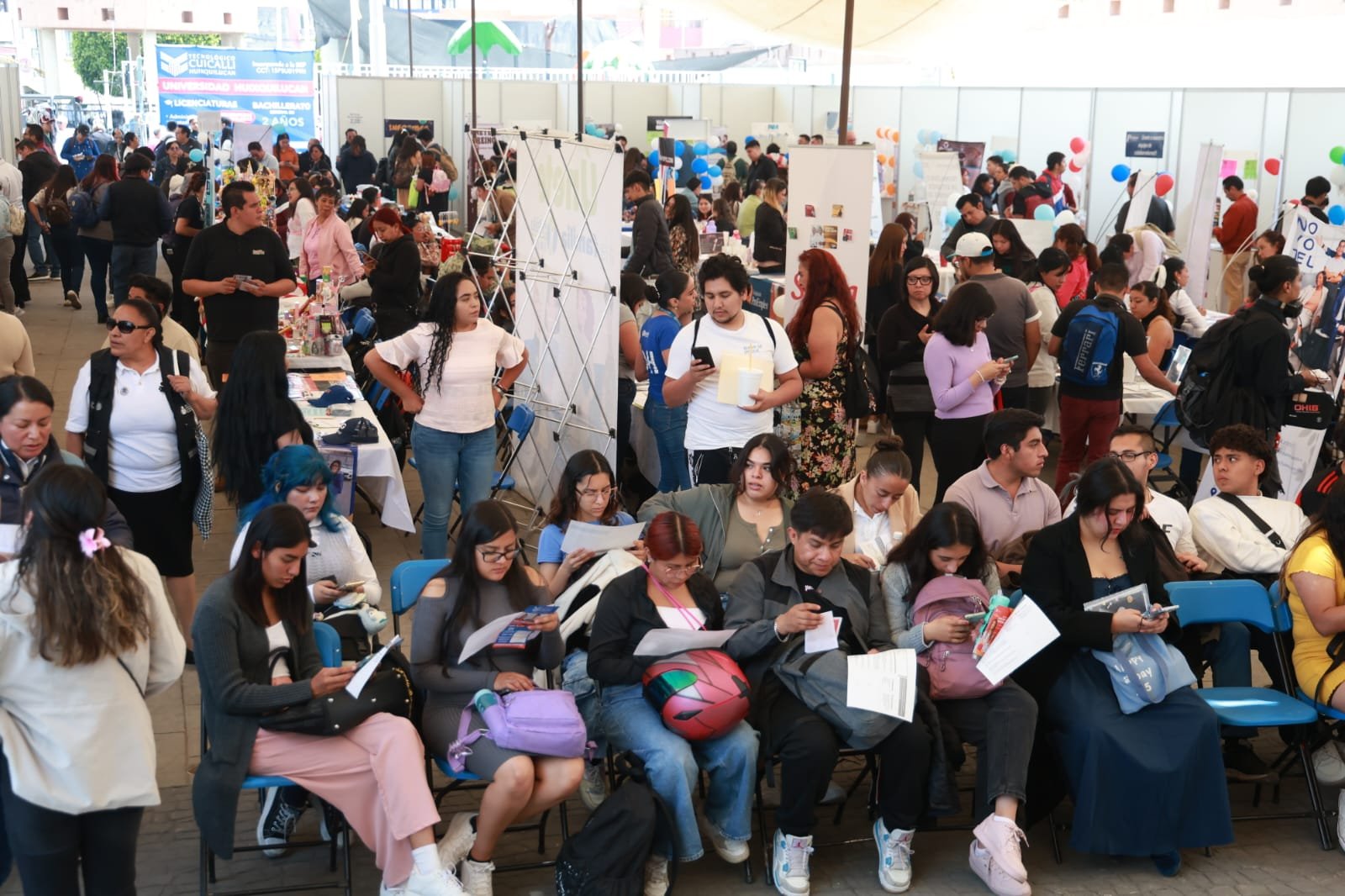 HUIXQUILUCAN VINCULARÁ A MÁS DE MIL BUSCADORES DE EMPLEO CON EL SECTOR PRODUCTIVO EN SAN CRISTÓBAL TEXCALUCAN